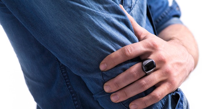 Oura-Ring-Smart-Jewelry-Wellness-Assistant..